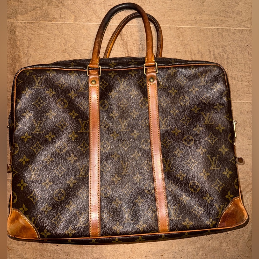 Louis Vuitton Porte Documents/Voyage